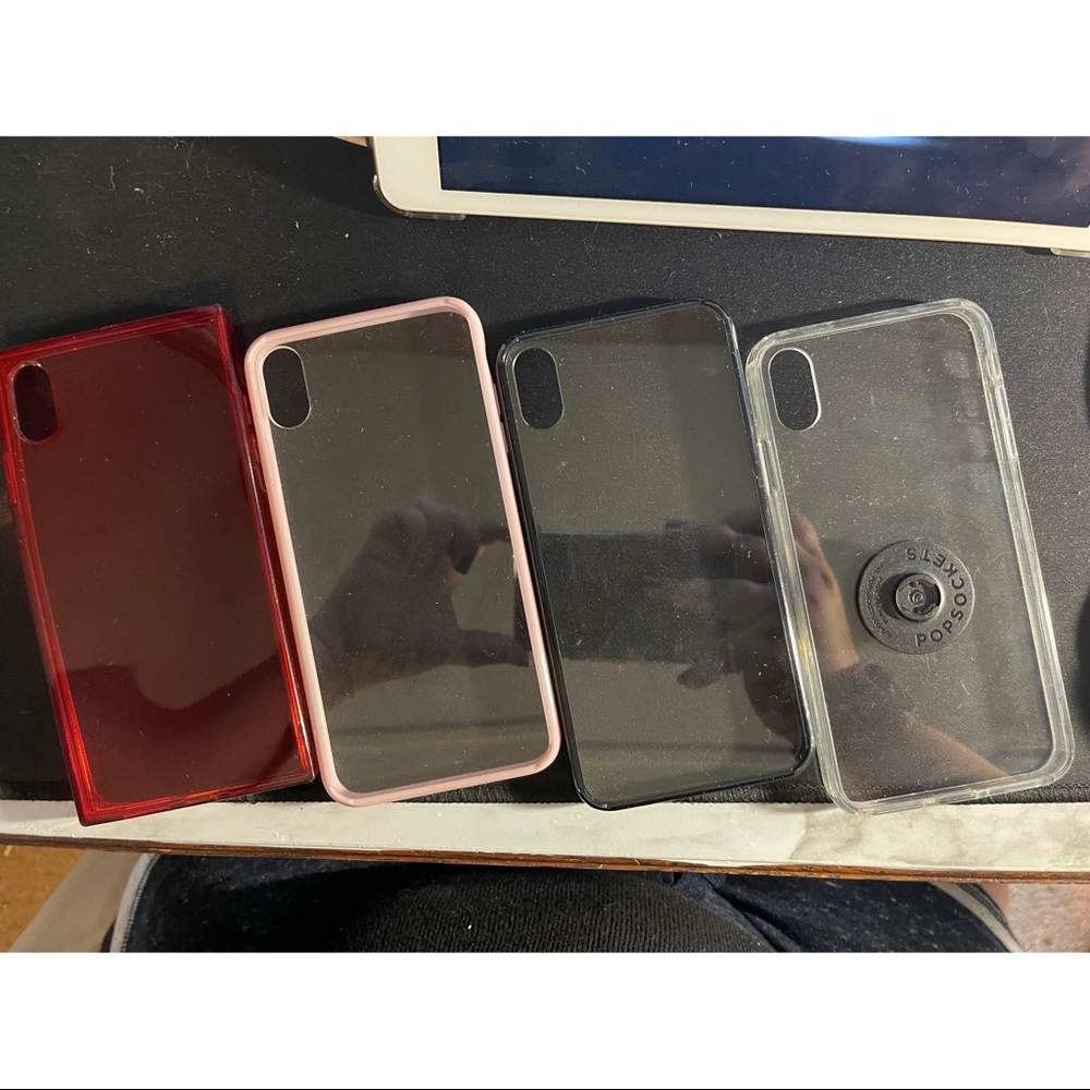 Bundle of clear cases for IPhone XS Max